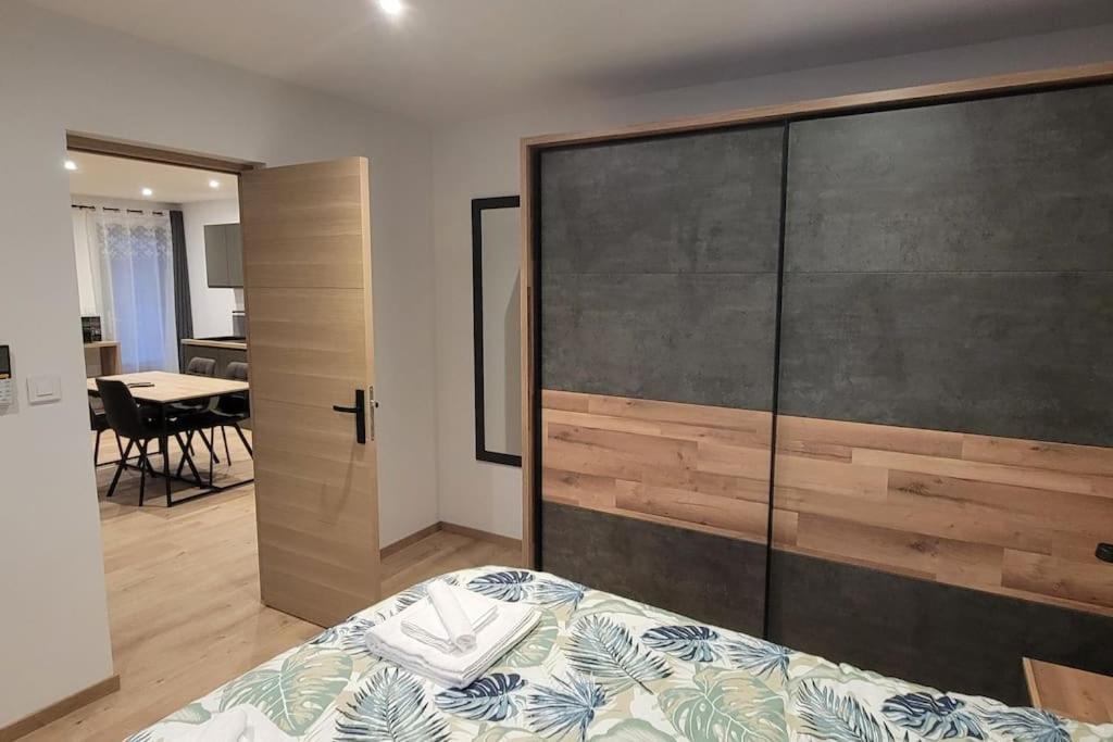 Superbe Appartement T2 Climatise, Idealement Situe Ugine Eksteriør bilde